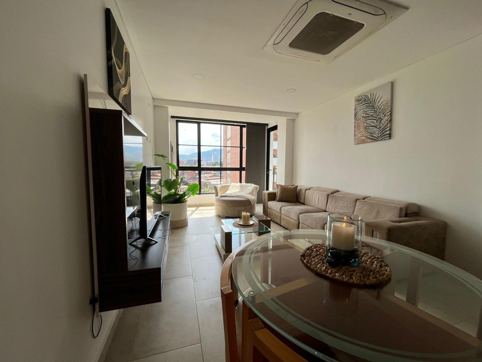 Levits Medellin